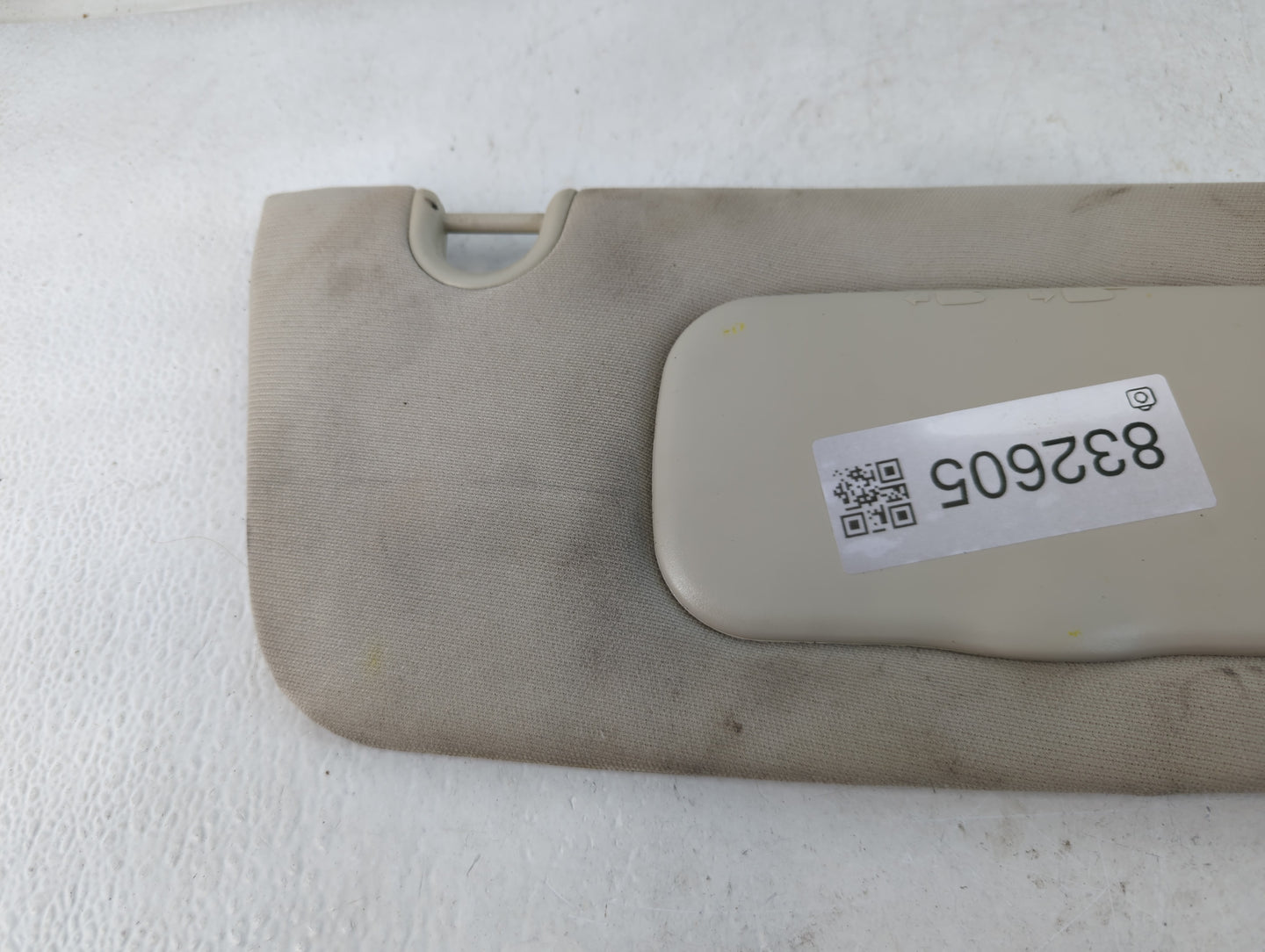 2010-2017 Jeep Patriot Sun Visor Shade Replacement Passenger Right Mirror Fits Fits 2010 2011 2012 2013 2014 2015 2016 2017 