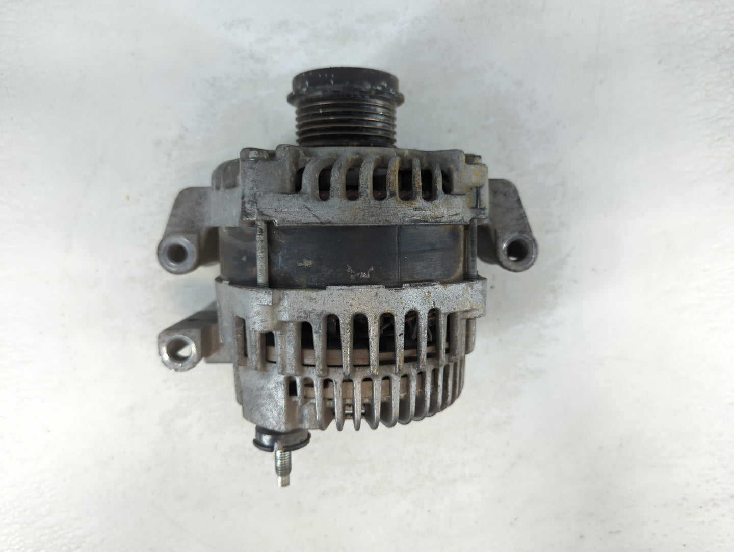 2015-2021 Jeep Renegade Alternator Replacement Generator Charging Assembly Engine OEM P/N:56029624AB Fits OEM Used Auto Part