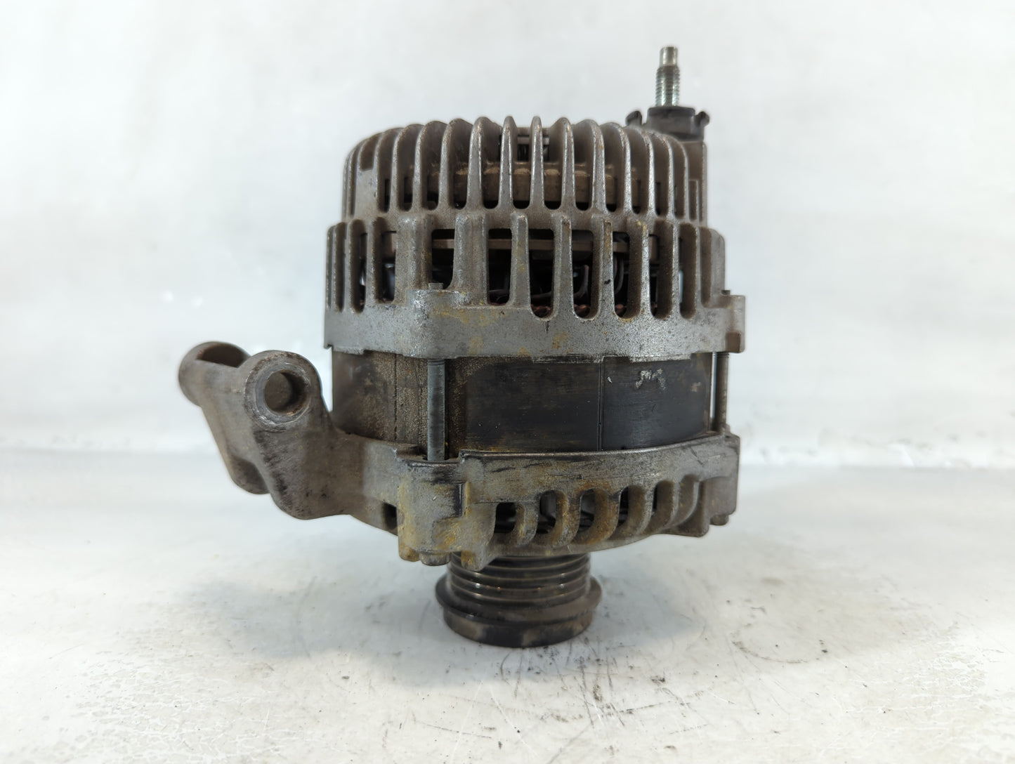 2015-2021 Jeep Renegade Alternator Replacement Generator Charging Assembly Engine OEM P/N:56029624AB Fits OEM Used Auto Part