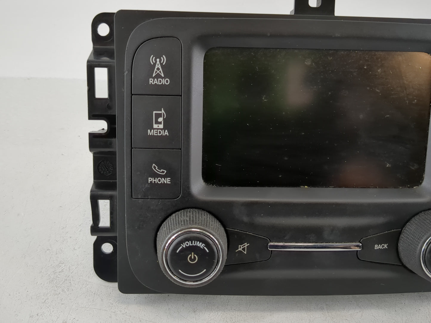 2015-2017 Jeep Renegade Radio AM FM Cd Player Receiver Replacement Fits Fits 2015 2016 2017 OEM Used Auto Parts - Oemusedaut