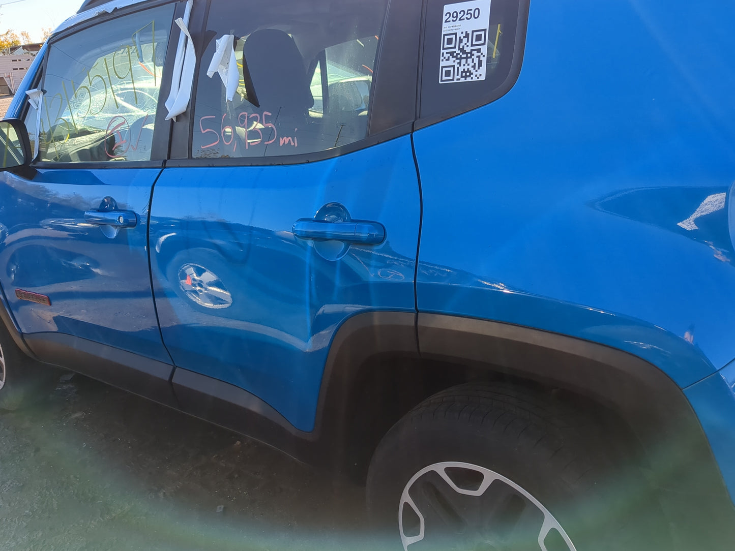 2015-2022 Jeep Renegade Driver Rear Door Oem - Oemusedautoparts1.com