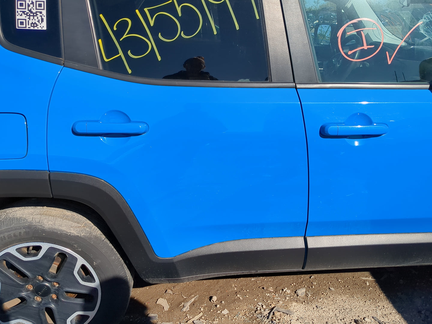 2015-2022 Jeep Renegade Passenger Rear Door Oem - Oemusedautoparts1.com