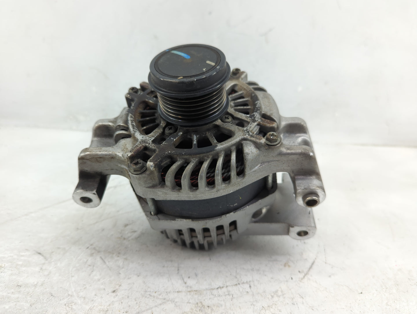 2015-2021 Jeep Renegade Alternator Replacement Generator Charging Assembly Engine OEM P/N:56029624AB Fits OEM Used Auto Part