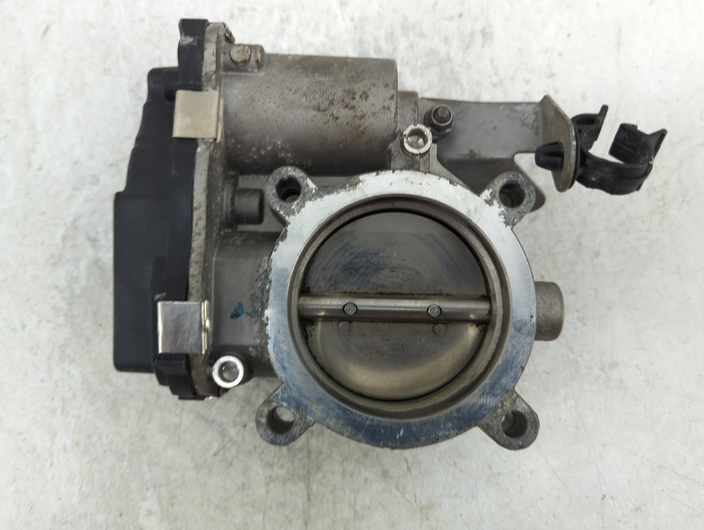 2015-2021 Jeep Renegade Throttle Body P/N:04891970AB Fits Fits 2014 2015 2016 2017 2018 2019 2020 2021 2022 OEM Used Auto Pa