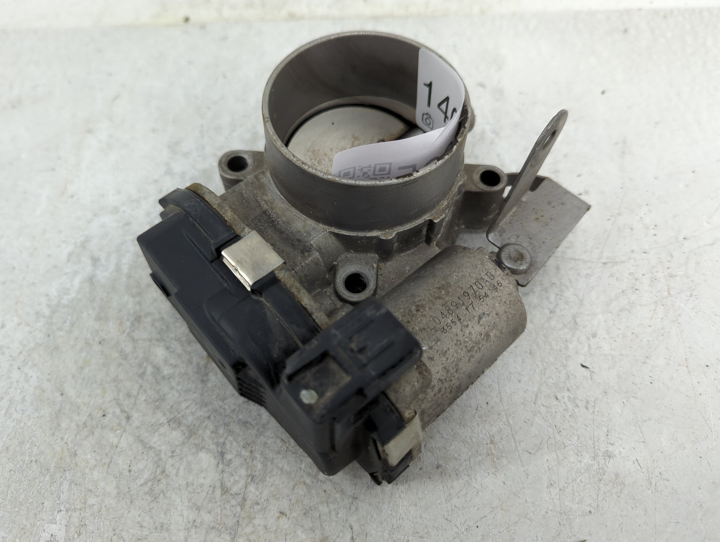 2015-2021 Jeep Renegade Throttle Body P/N:04891970AB Fits Fits 2014 2015 2016 2017 2018 2019 2020 2021 2022 OEM Used Auto Pa