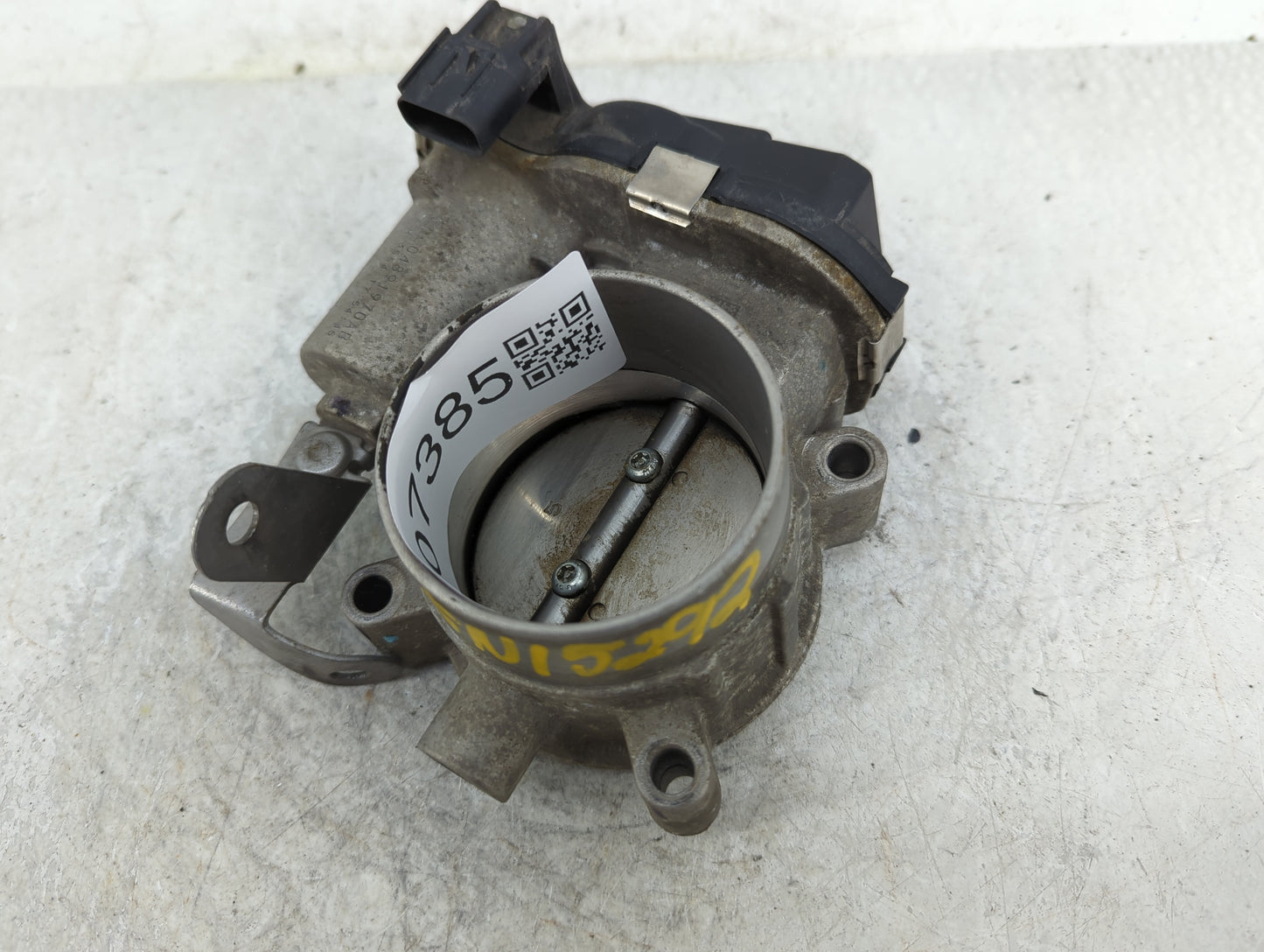 2015-2021 Jeep Renegade Throttle Body P/N:04891970AB Fits Fits 2014 2015 2016 2017 2018 2019 2020 2021 2022 OEM Used Auto Pa