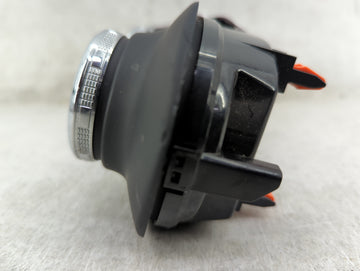 2015-2016 Jeep Renegade Climate Control Module Temperature AC/Heater Replacement P/N:07356577920 838744Z Fits Fits 2015 2016 OEM Used Auto Parts