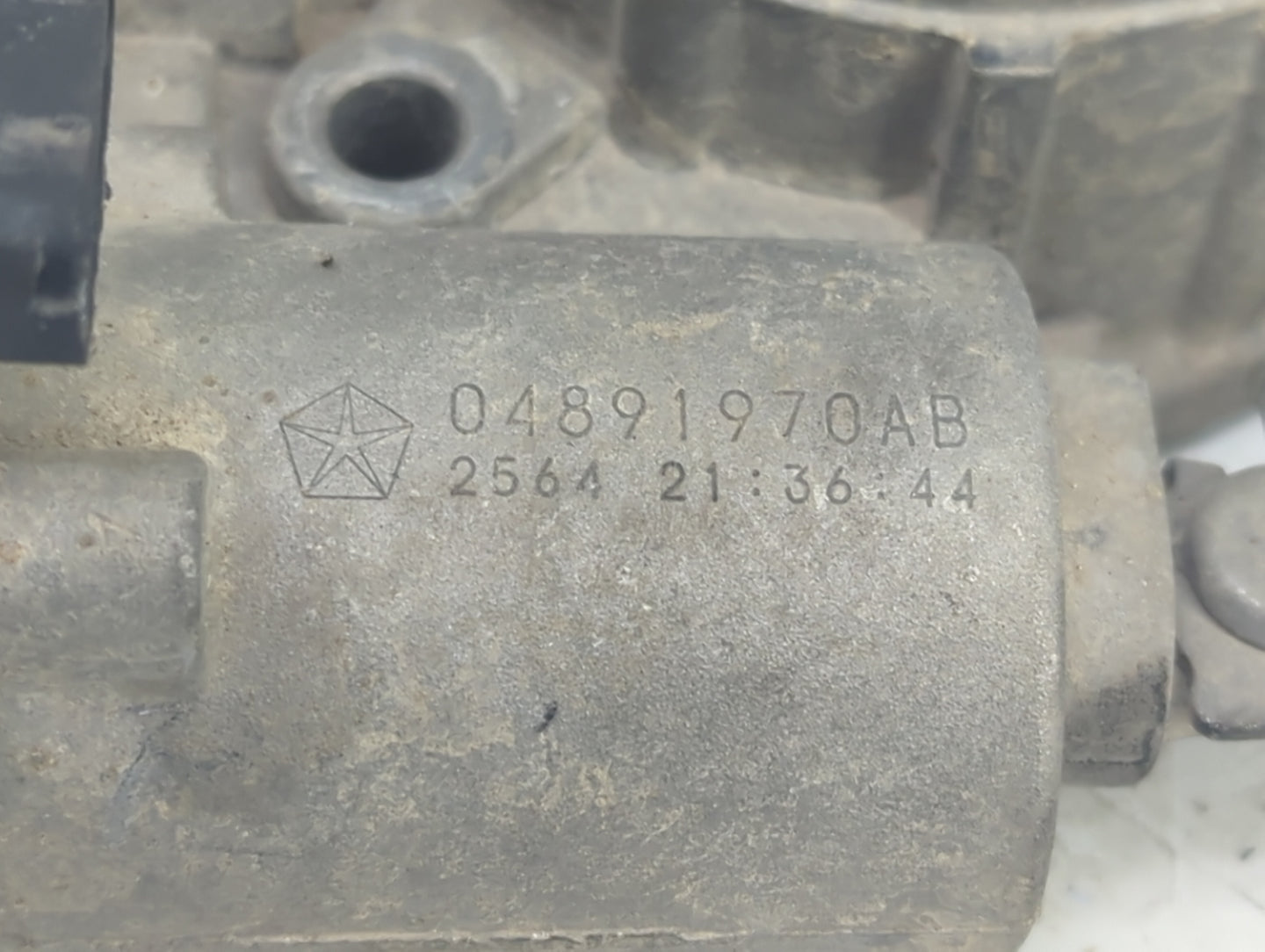 2015-2021 Jeep Renegade Throttle Body P/N:04891970AB Fits Fits 2014 2015 2016 2017 2018 2019 2020 2021 2022 OEM Used Auto Pa