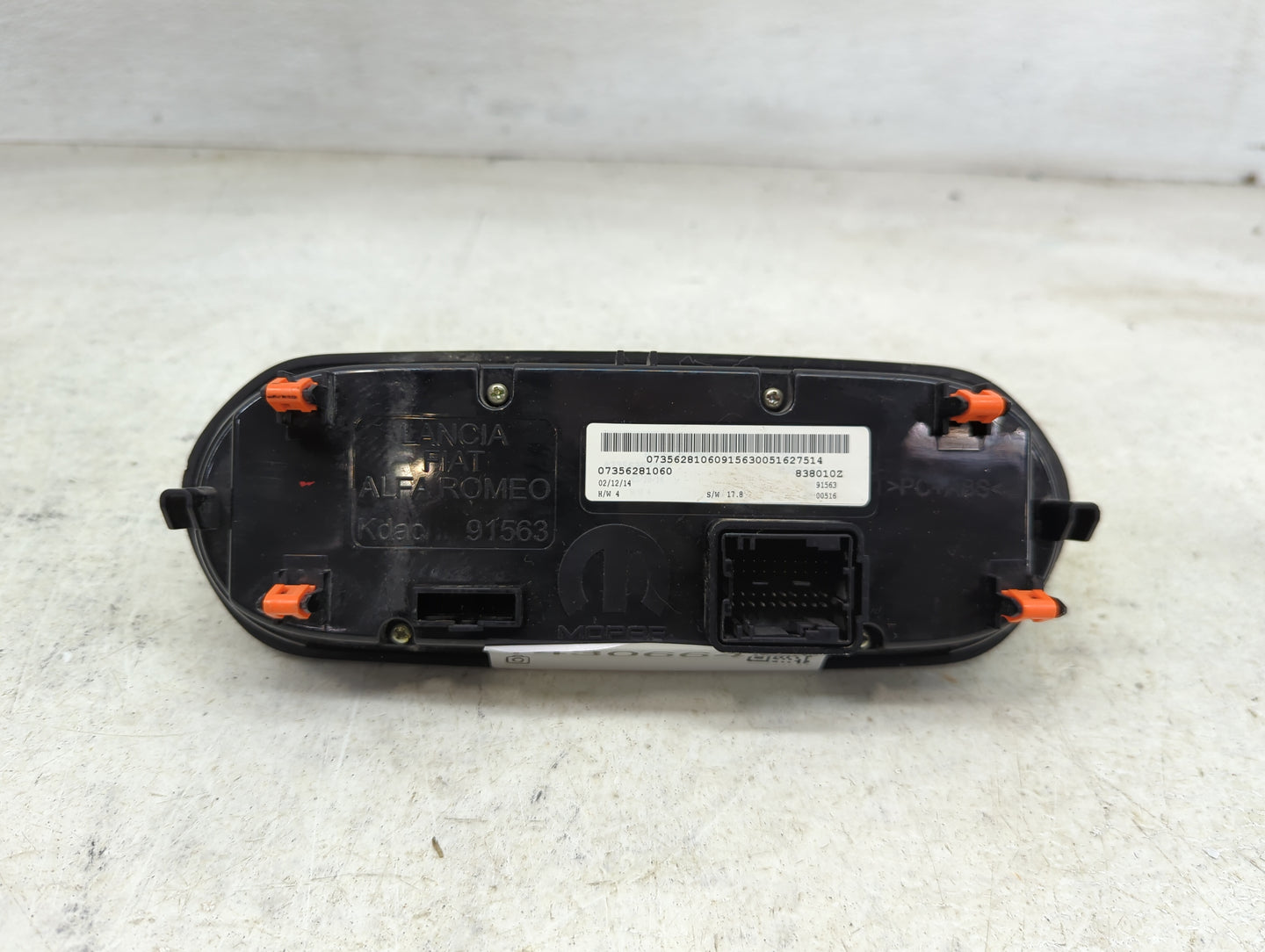 2015 Jeep Renegade Climate Control Module Temperature AC/Heater Replacement P/N:07356281060 838010Z Fits OEM Used Auto Parts