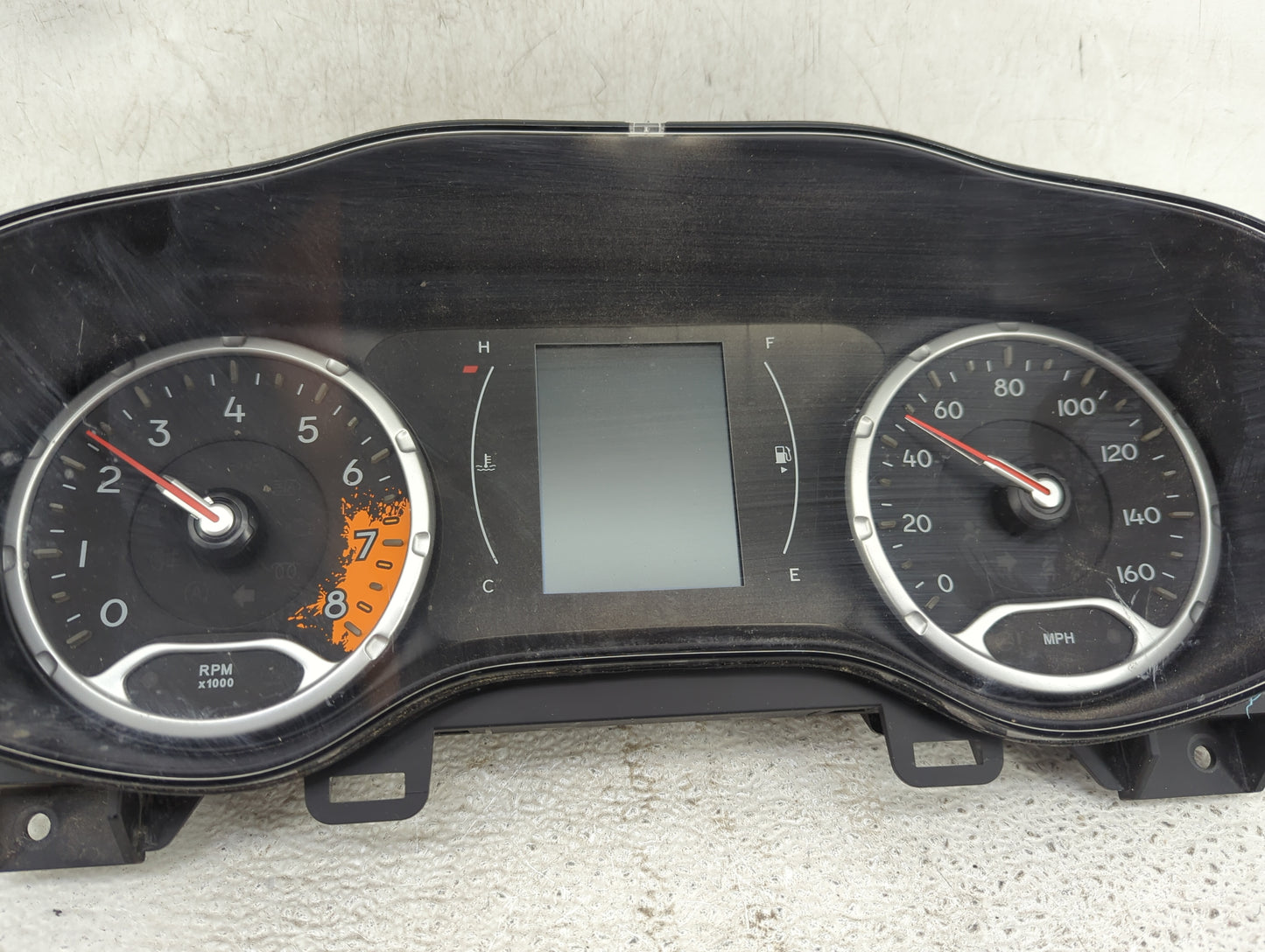 2015-2017 Jeep Renegade Instrument Cluster Speedometer Gauges P/N:735625924 735625927 Fits Fits 2015 2016 2017 OEM Used Auto
