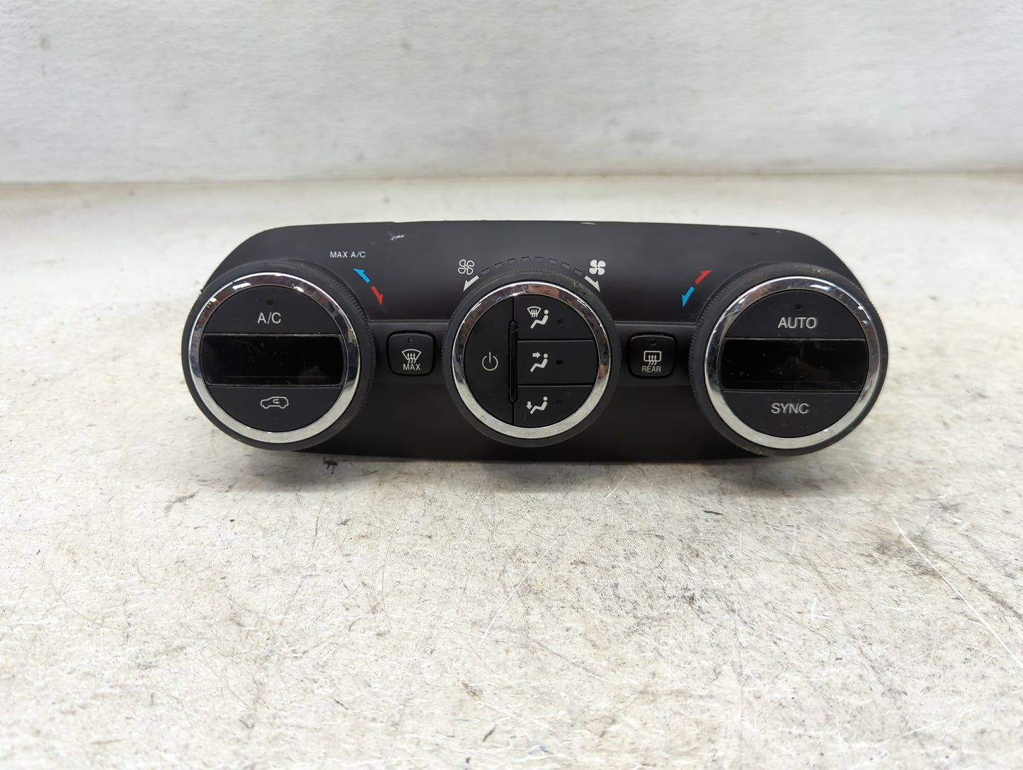 2015-2017 Jeep Renegade Climate Control Module Temperature AC/Heater Replacement P/N:07356577930 838742Z Fits Fits 2015 2016