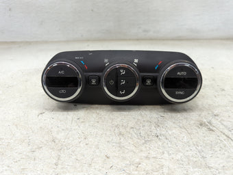 compare product 2015-2017 Jeep Renegade Climate Control Module Temperature AC/Heater Replacement P/N:07356577930 838742Z Fits Fits 2015 2016 2017 OEM Used Auto Parts