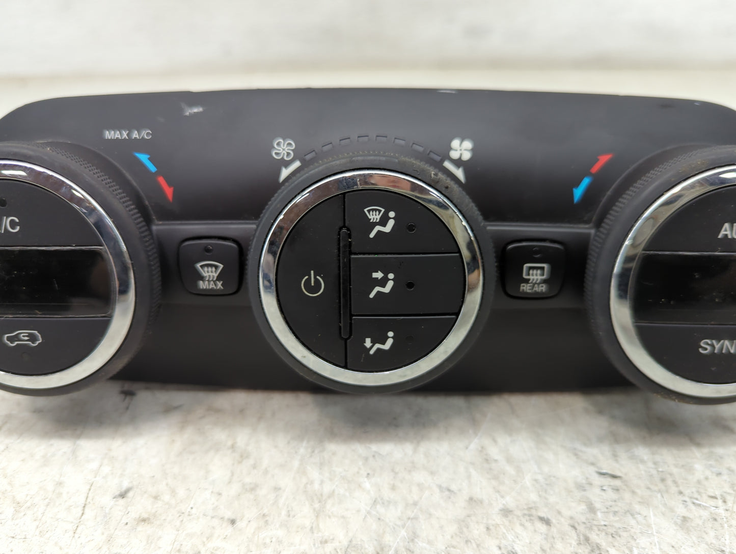 2015-2017 Jeep Renegade Climate Control Module Temperature AC/Heater Replacement P/N:07356577930 838742Z Fits Fits 2015 2016