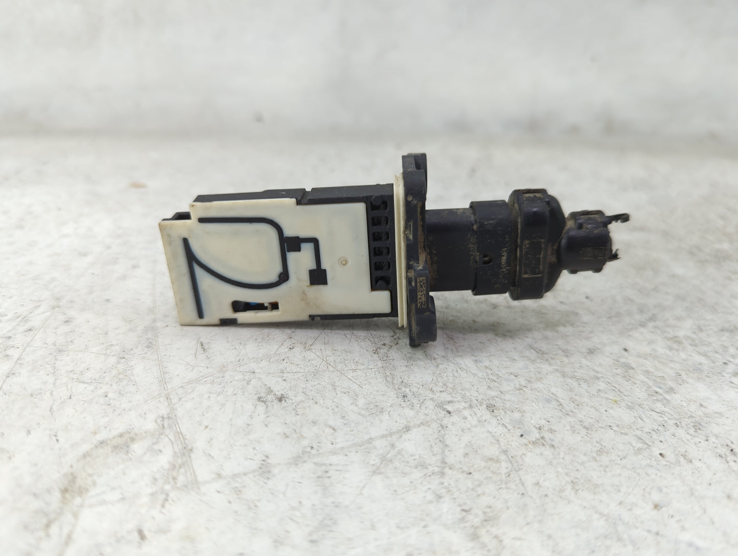 2015-2018 Jeep Renegade Mass Air Flow Meter Maf 1489892 - Oemusedautoparts1.com