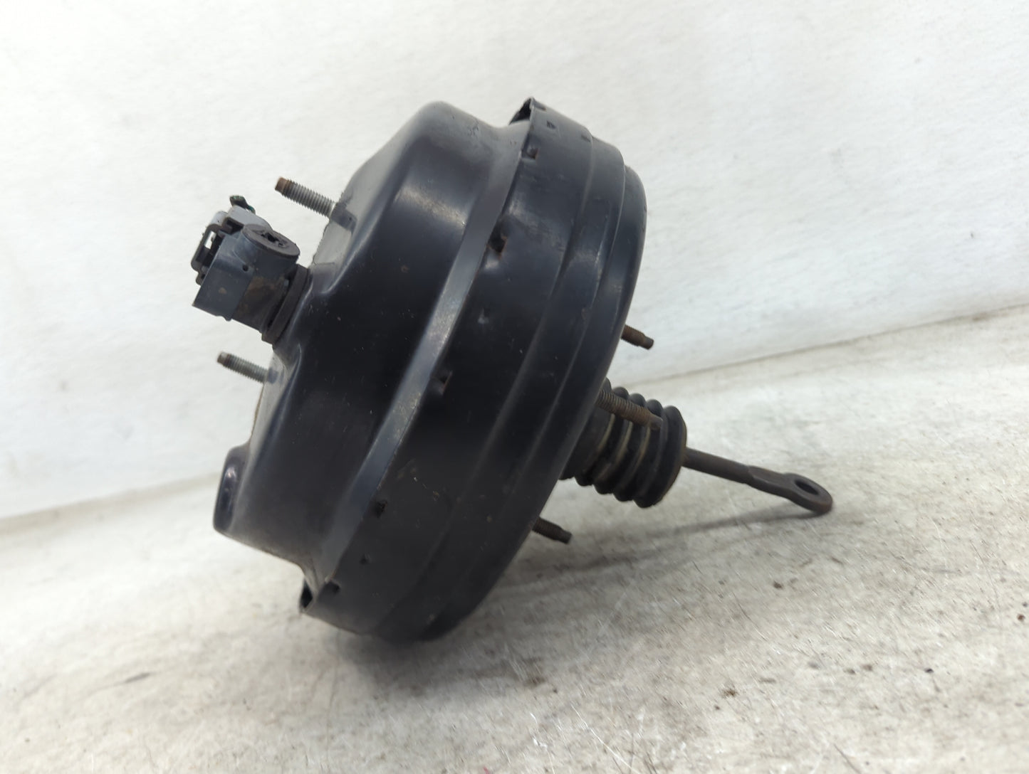 2015-2016 Jeep Renegade Power Brake Booster Oem - Oemusedautoparts1.com