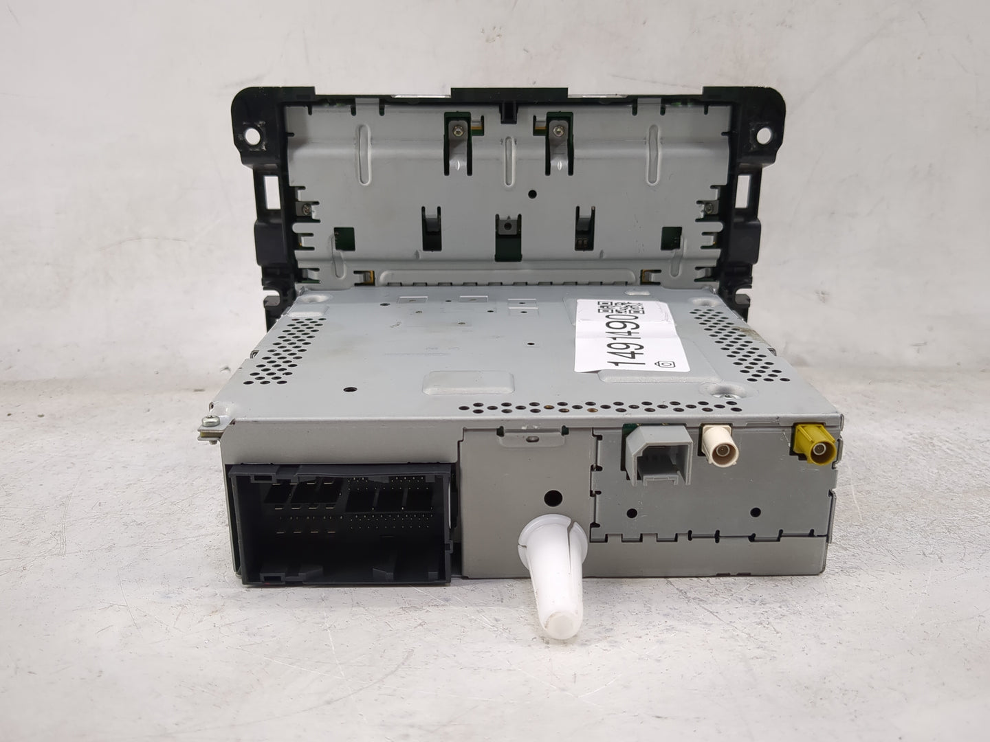 2015-2017 Jeep Renegade Radio AM FM Cd Player Receiver Replacement P/N:A2C963183010000024 07355981620 Fits Fits 2015 2016 20