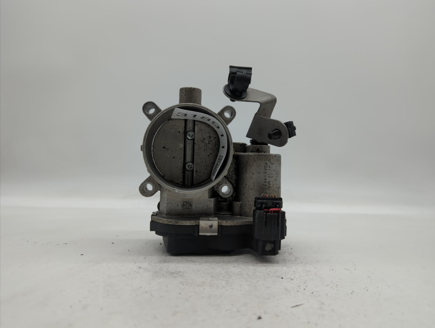 2015-2018 Jeep Renegade Throttle Body P/N:04891970AC 04891970AB Fits Fits 2014 2015 2016 2017 2018 OEM Used Auto Parts - Oem