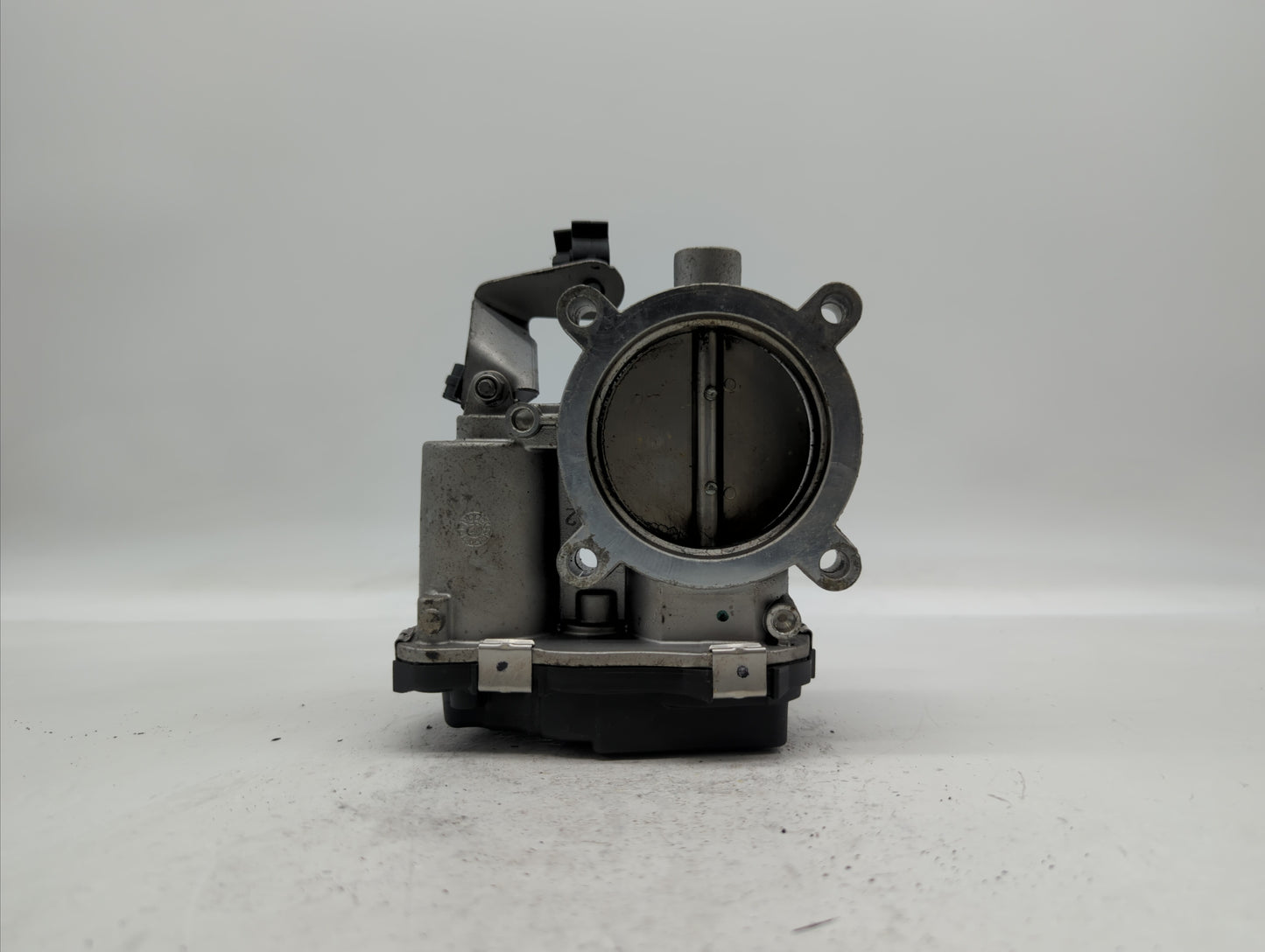 2015-2018 Jeep Renegade Throttle Body P/N:04891970AC 04891970AB Fits Fits 2014 2015 2016 2017 2018 OEM Used Auto Parts - Oem