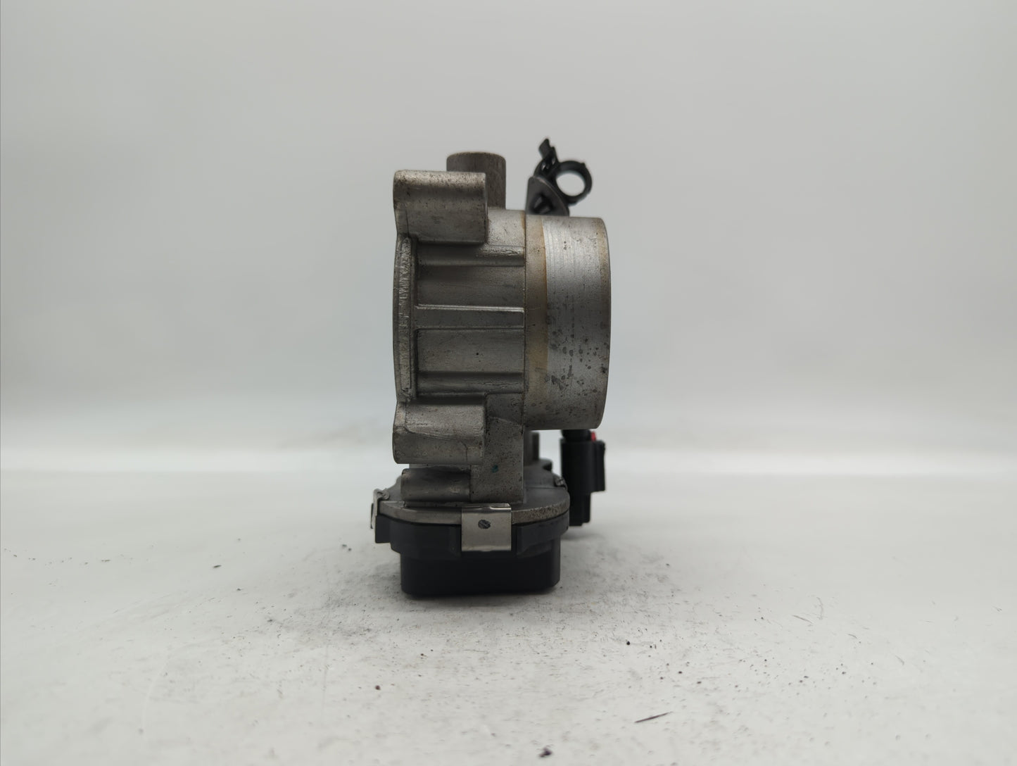 2015-2018 Jeep Renegade Throttle Body P/N:04891970AC 04891970AB Fits Fits 2014 2015 2016 2017 2018 OEM Used Auto Parts - Oem