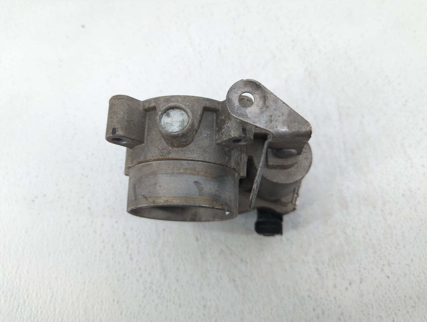 2015-2021 Jeep Renegade Throttle Body P/N:04891970AB Fits Fits 2014 2015 2016 2017 2018 2019 2020 2021 2022 OEM Used Auto Pa