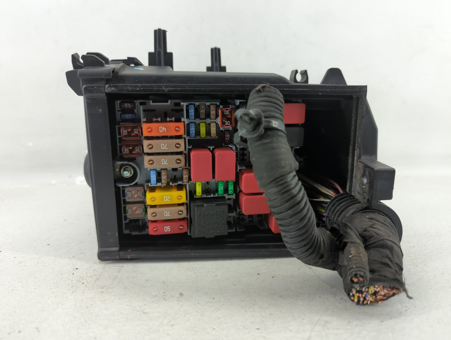 2015-2021 Jeep Renegade Fusebox Fuse Box Panel Relay Module P/N:52027004 Fits Fits 2015 2016 2017 2018 2019 2020 2021 OEM Us