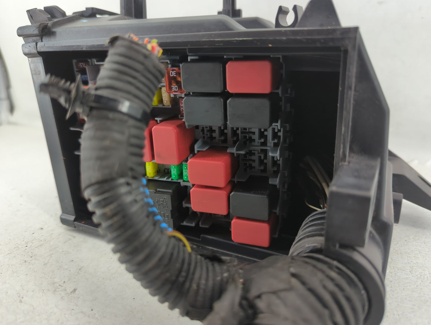 2015-2021 Jeep Renegade Fusebox Fuse Box Panel Relay Module P/N:52027004 Fits Fits 2015 2016 2017 2018 2019 2020 2021 OEM Us