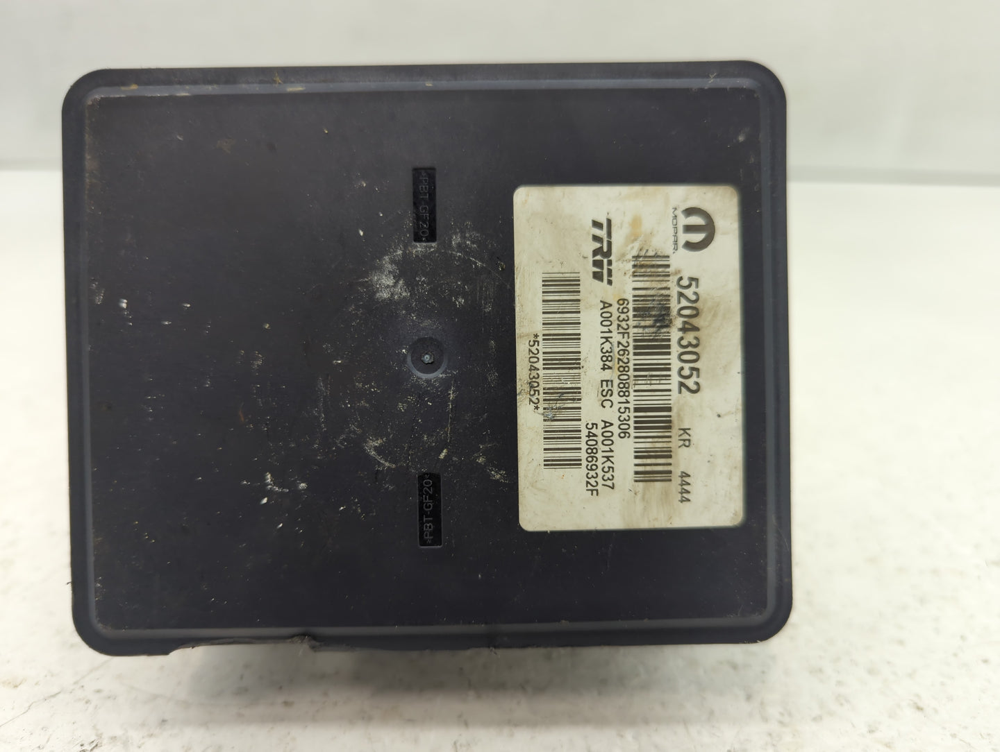 2015-2017 Jeep Renegade ABS Pump Control Module Replacement P/N:A001K384 52043052, A65262304 Fits Fits 2015 2016 2017 OEM Us
