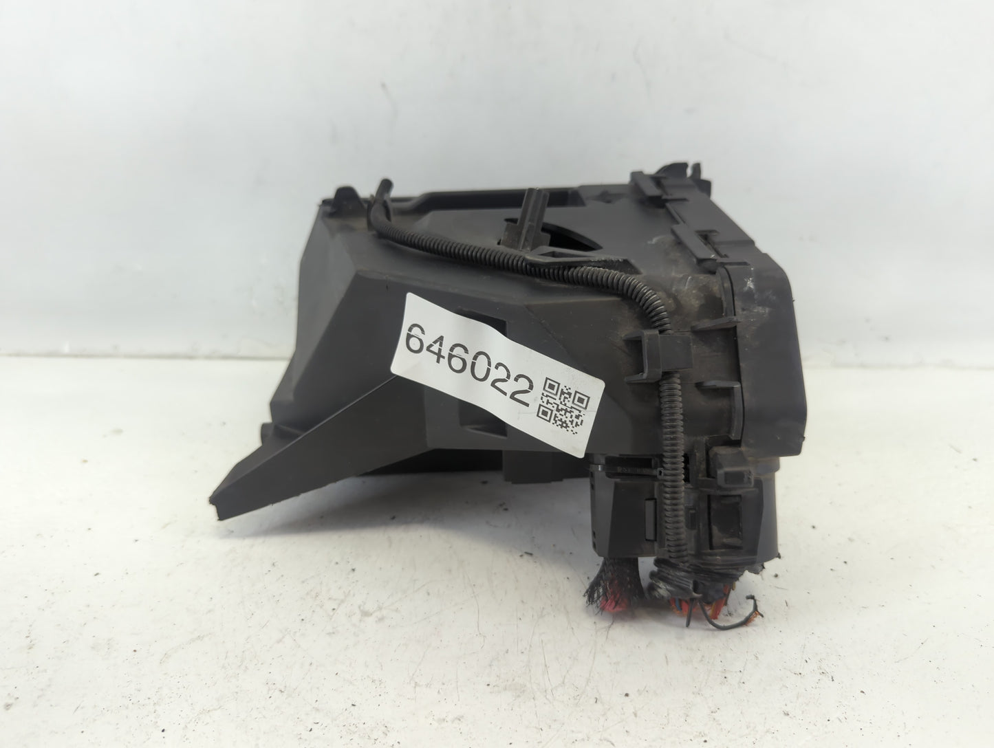 2015-2021 Jeep Renegade Fusebox Fuse Box Panel Relay Module P/N:52027004 Fits Fits 2015 2016 2017 2018 2019 2020 2021 OEM Us