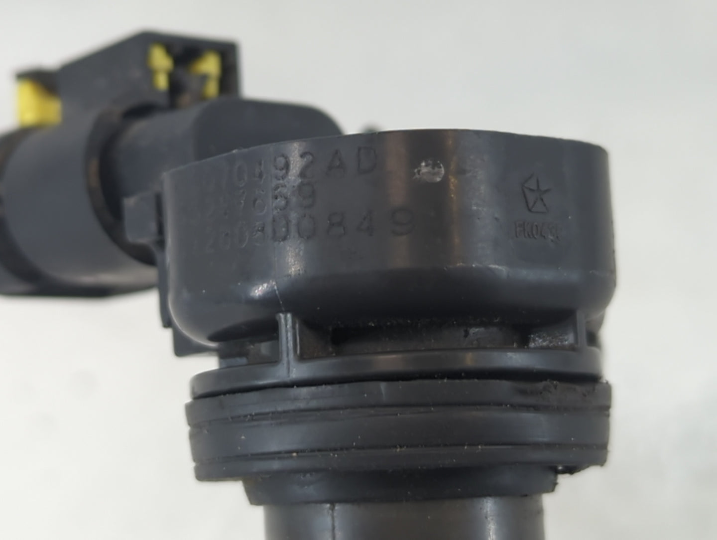2015-2018 Jeep Renegade Ignition Coil Igniter Pack - Oemusedautoparts1.com