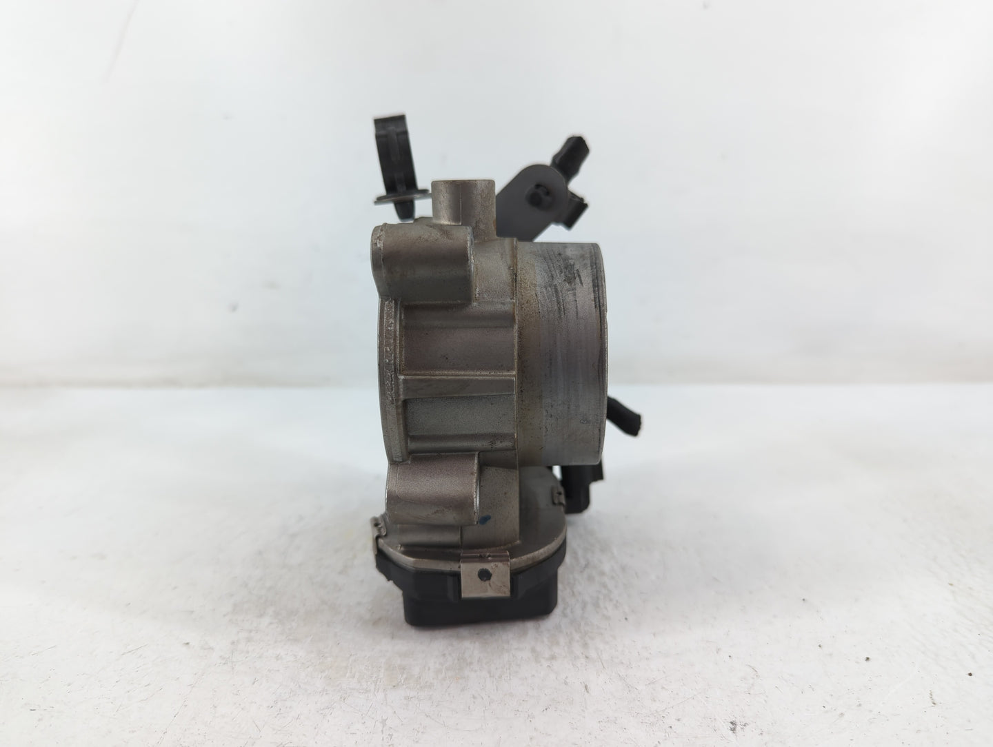 2015-2021 Jeep Renegade Throttle Body P/N:0395 04891970AB Fits Fits 2014 2015 2016 2017 2018 2019 2020 2021 2022 OEM Used Au