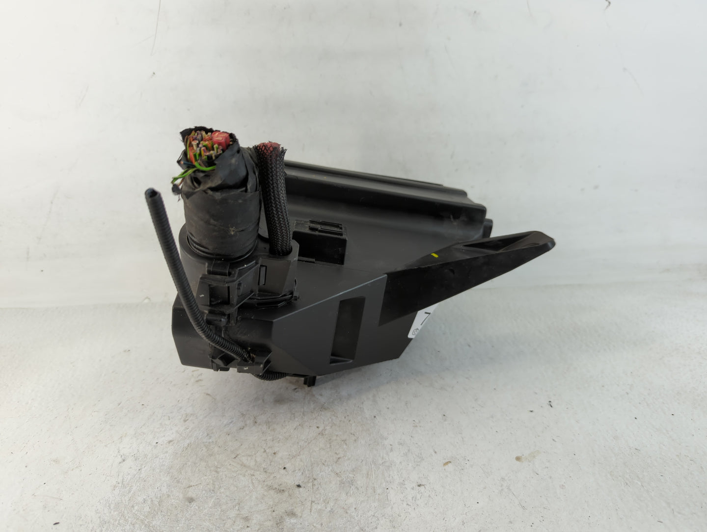 2015-2021 Jeep Renegade Fusebox Fuse Box Panel Relay Module P/N:1621281616 Fits Fits 2015 2016 2017 2018 2019 2020 2021 OEM 