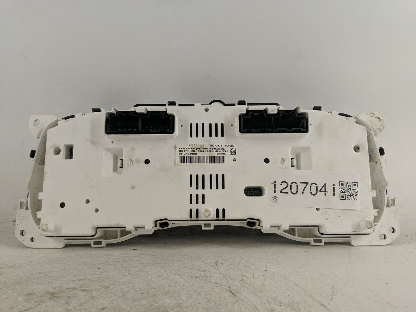 2015-2018 Jeep Wrangler Instrument Cluster Speedometer Gauges P/N:56054392AE Fits Fits 2015 2016 2017 2018 OEM Used Auto Par