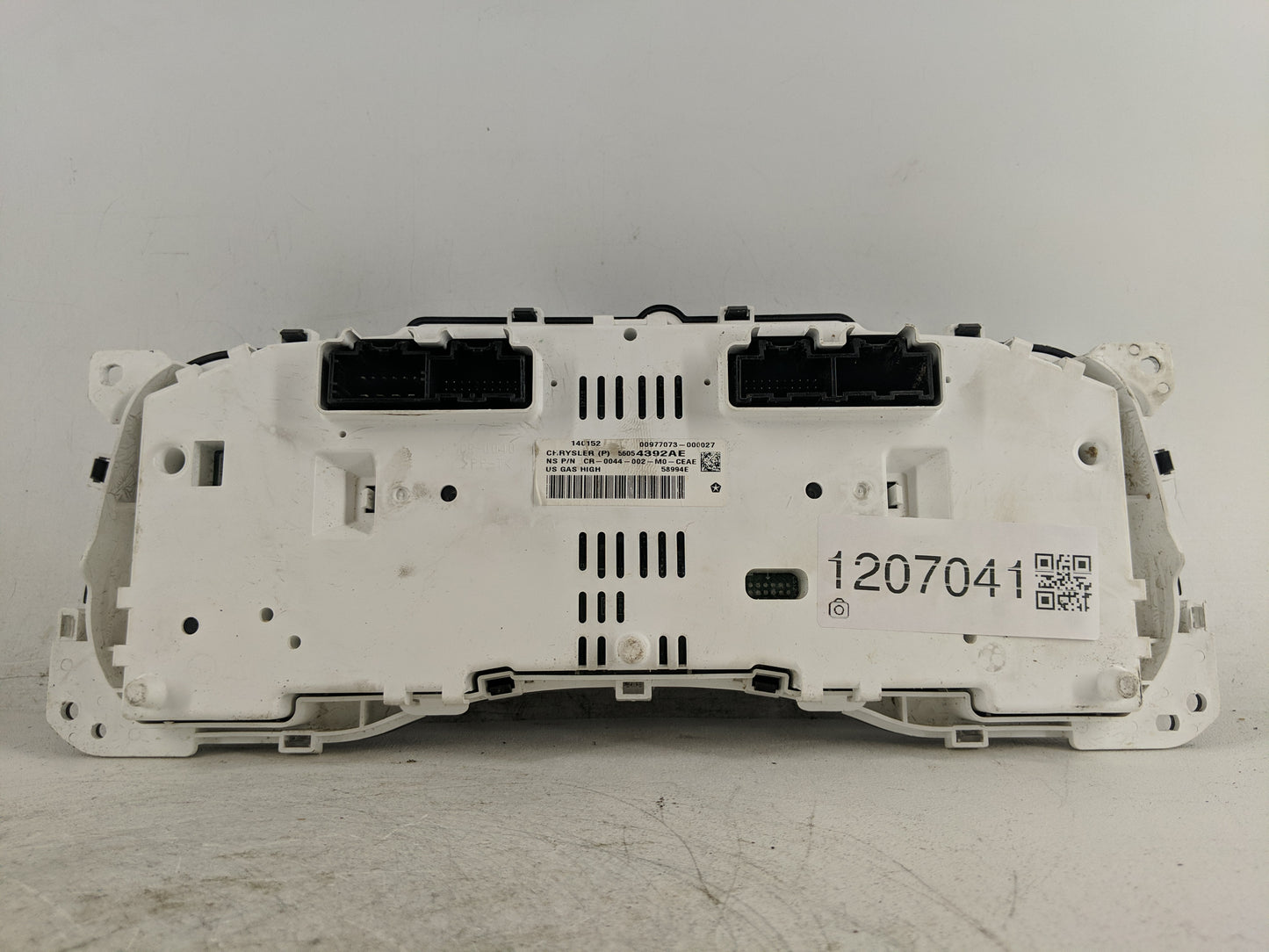 2015-2018 Jeep Wrangler Instrument Cluster Speedometer Gauges P/N:56054392AE Fits Fits 2015 2016 2017 2018 OEM Used Auto Par