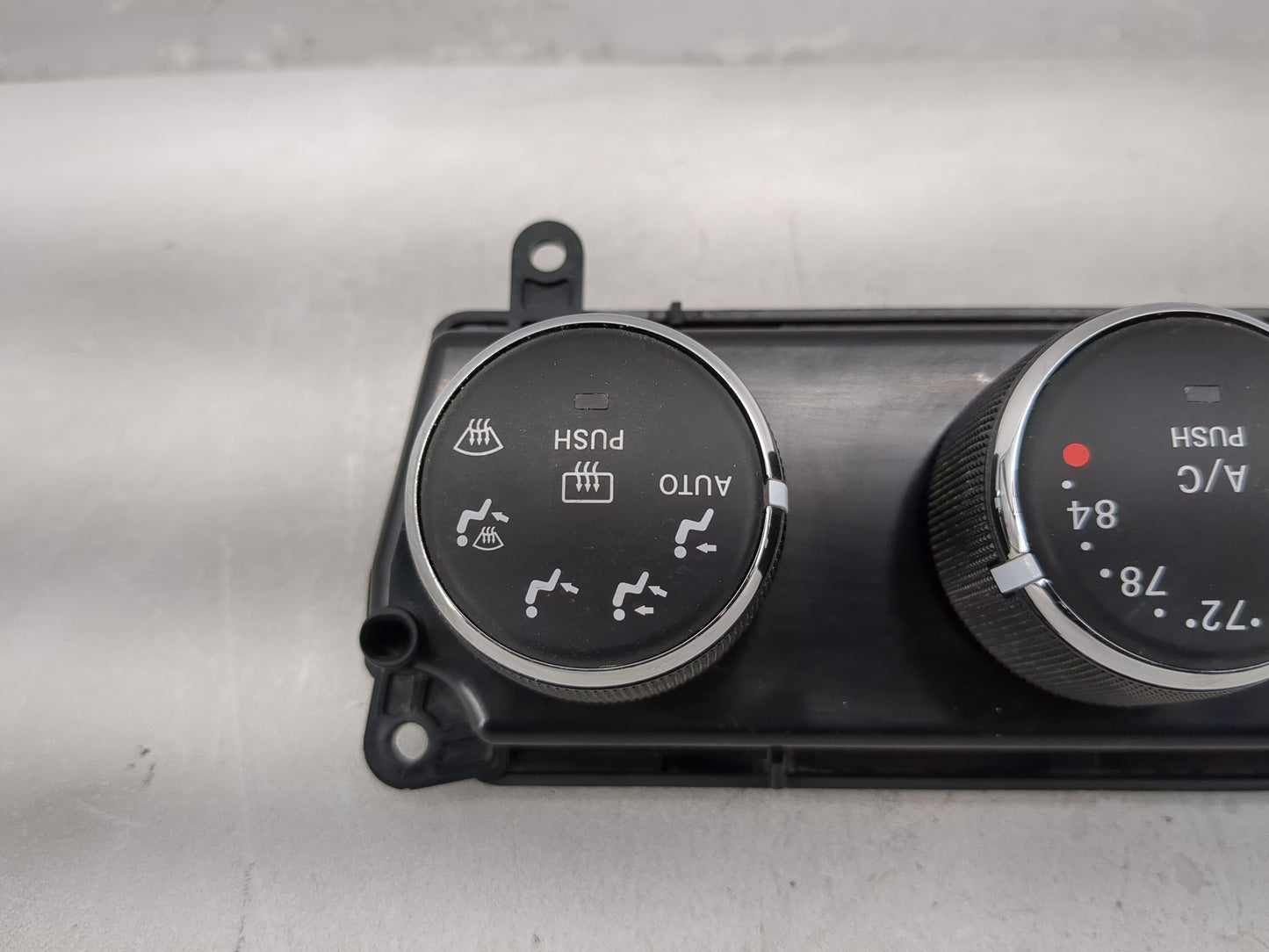 2014-2018 Jeep Wrangler Climate Control Module Temperature AC/Heater Replacement Fits Fits 2014 2015 2016 2017 2018 OEM Used