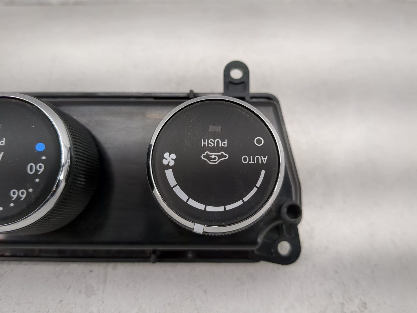 2014-2018 Jeep Wrangler Climate Control Module Temperature AC/Heater Replacement Fits Fits 2014 2015 2016 2017 2018 OEM Used
