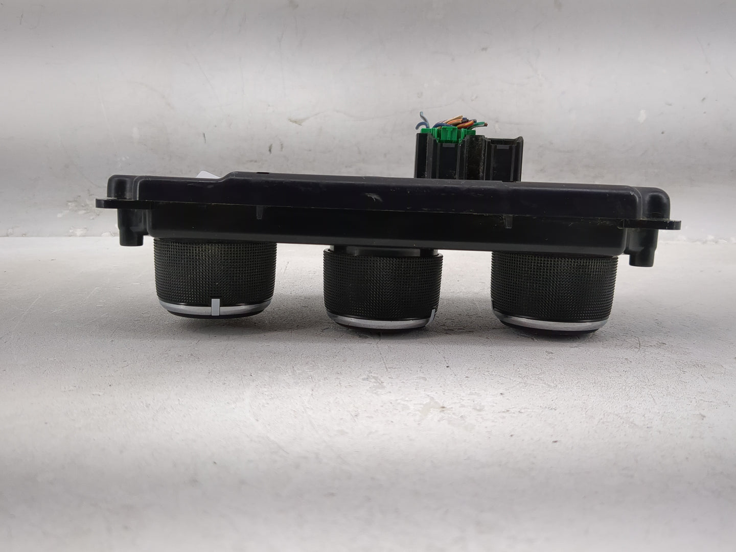 2014-2018 Jeep Wrangler Climate Control Module Temperature AC/Heater Replacement Fits Fits 2014 2015 2016 2017 2018 OEM Used