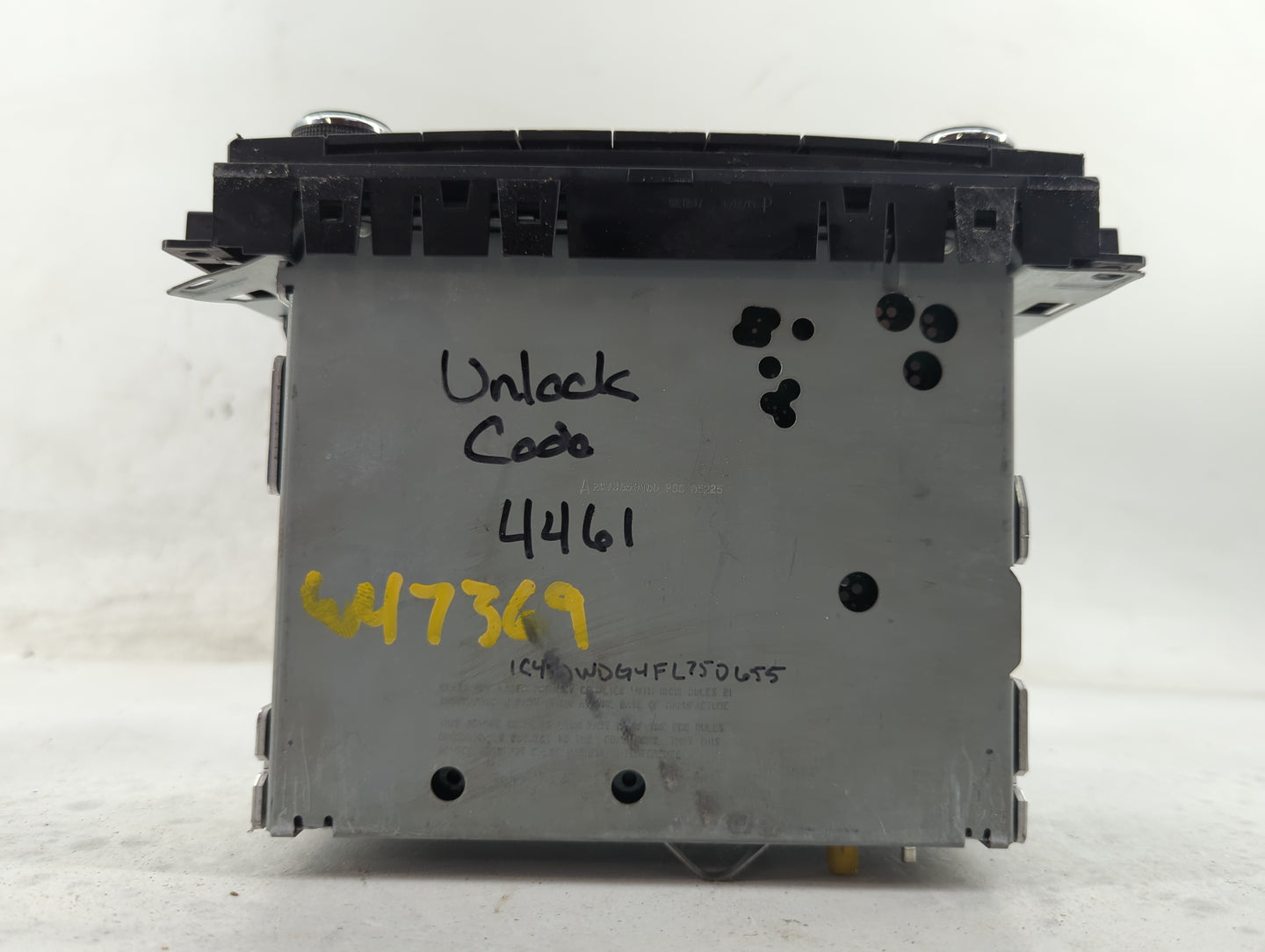 2015-2017 Jeep Wrangler Radio AM FM Cd Player Receiver Replacement P/N:P68252825AC SPNP68252825AC, FHS4KJ Fits Fits 2015 201