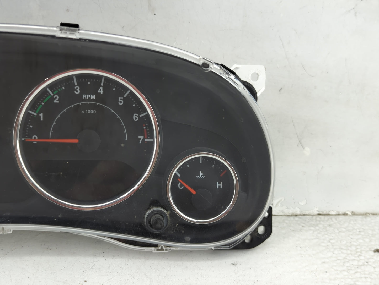 2015-2018 Jeep Wrangler Instrument Cluster Speedometer Gauges P/N:56054392AE CR-0044-002-M0-CE Miles:134K Fits OEM Used Auto