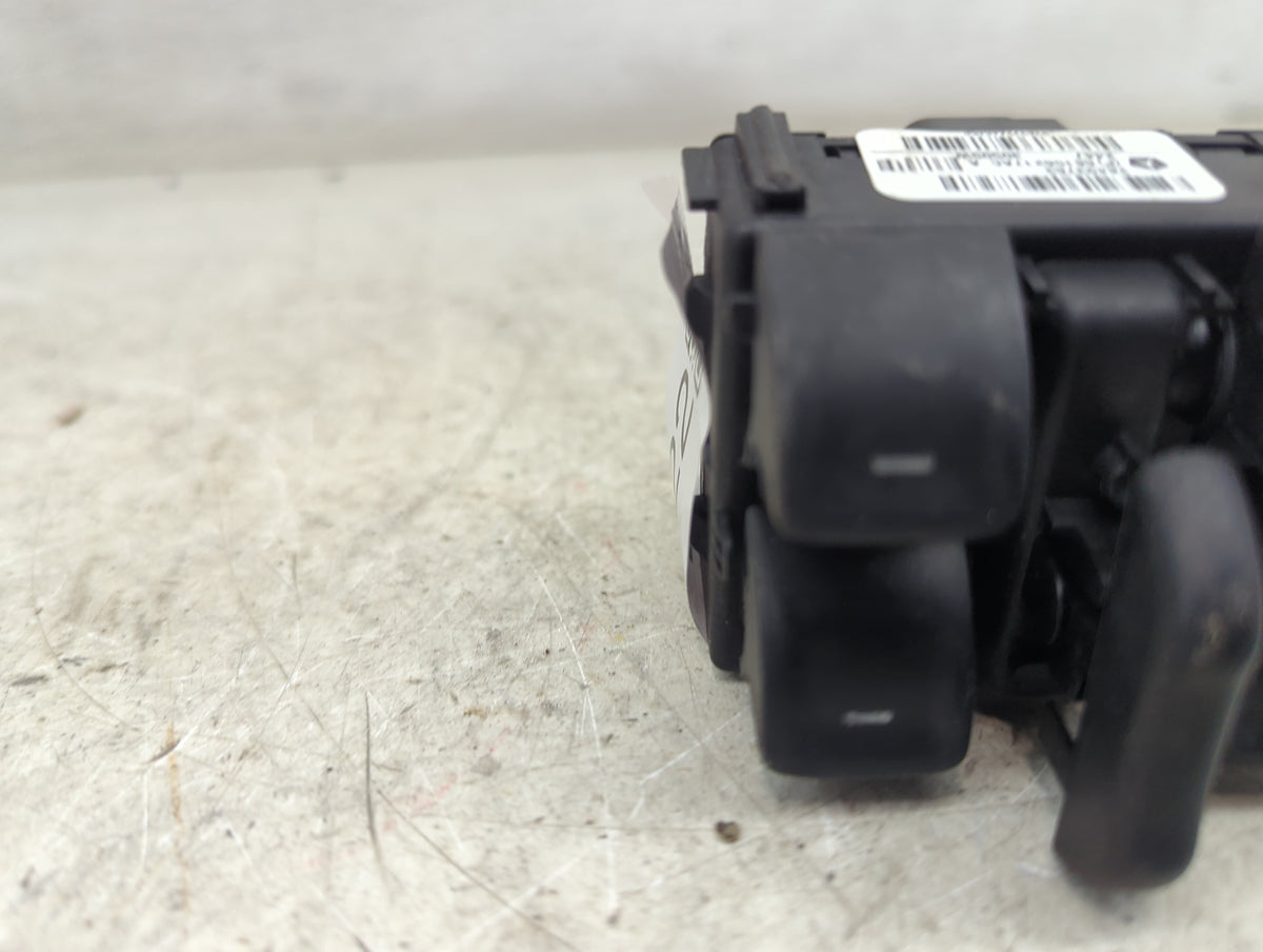 2015 Jeep Wrangler Master Power Window Switch Replacement Driver Side Left P/N:28493763 68156217AC Fits OEM Used Auto Parts 