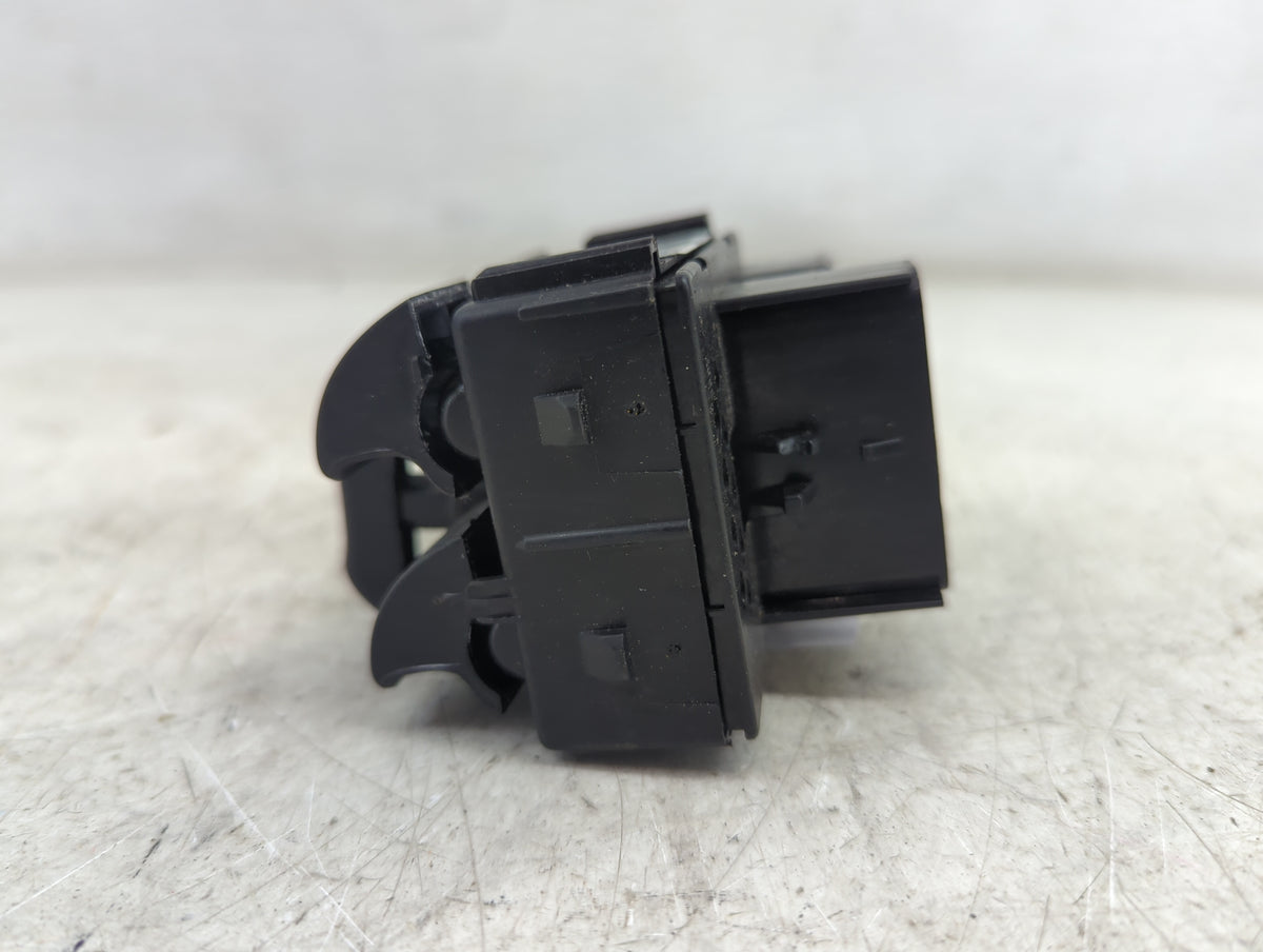 2015 Jeep Wrangler Master Power Window Switch Replacement Driver Side Left P/N:28493763 68156217AC Fits OEM Used Auto Parts 