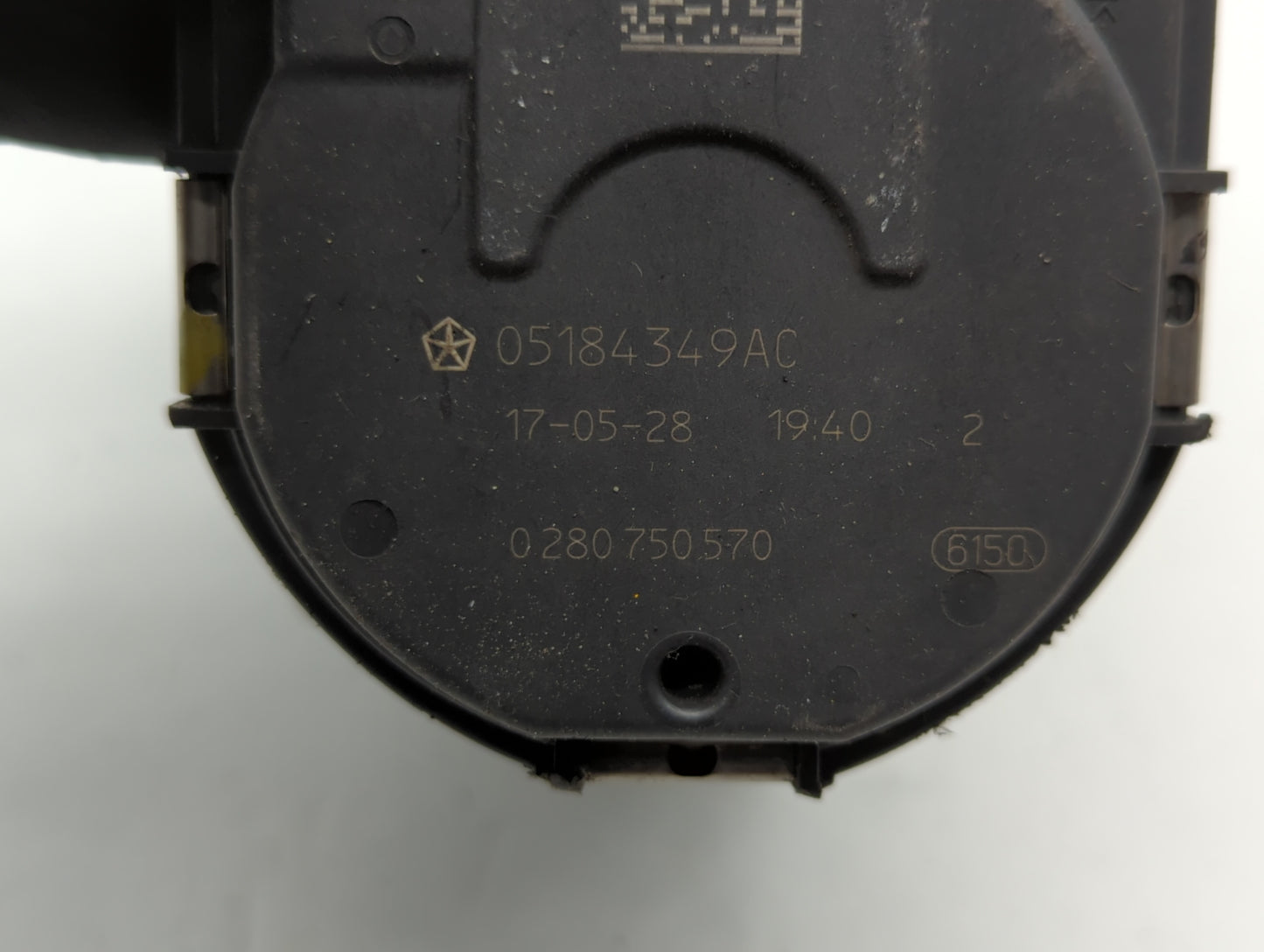 2012-2018 Jeep Wrangler Throttle Body P/N:05184349AF 05184349AD, 05184349AB Fits Fits 2011 2012 2013 2014 2015 2016 2017 201