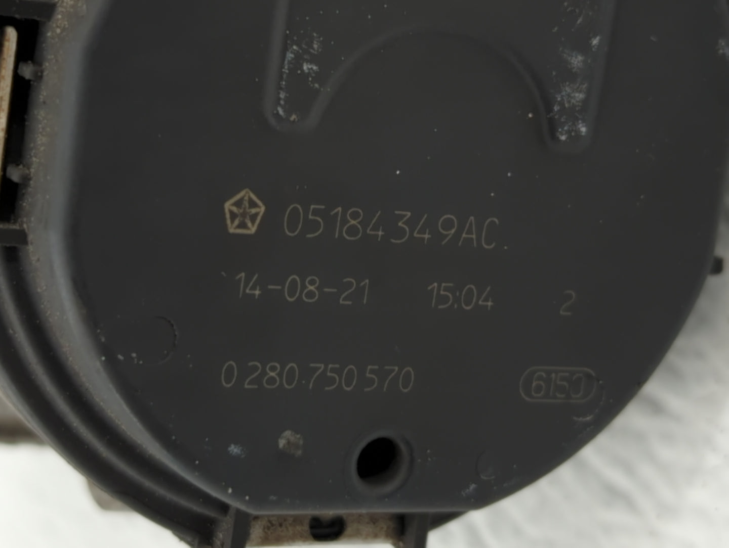 2012-2018 Jeep Wrangler Throttle Body P/N:05184349AC 05184349AE, 05184349AF Fits Fits 2011 2012 2013 2014 2015 2016 2017 201