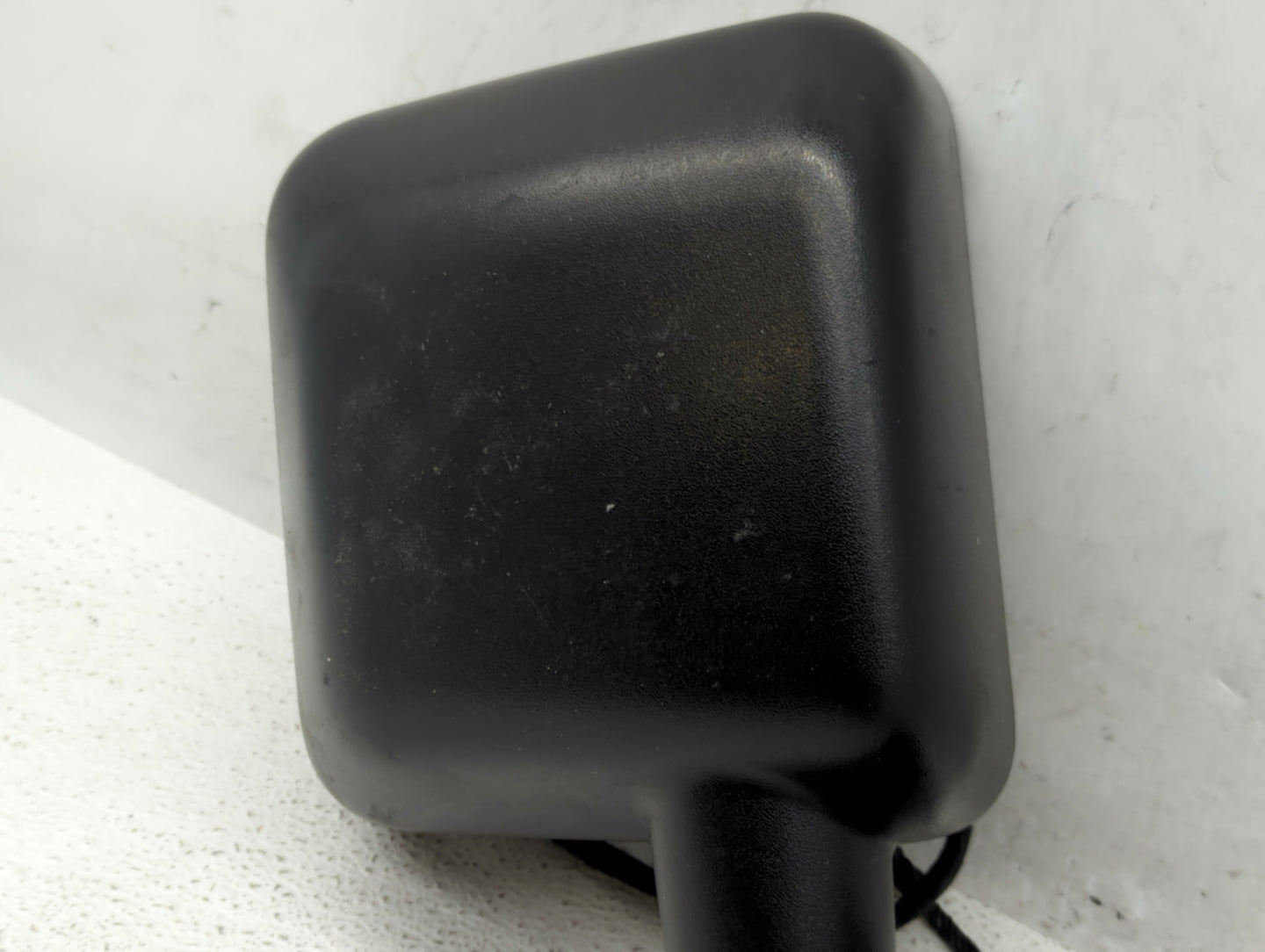 2015-2018 Jeep Wrangler Passenger Side View Mirror - Right Door Mirror OEM Used - Oemusedautoparts1.com