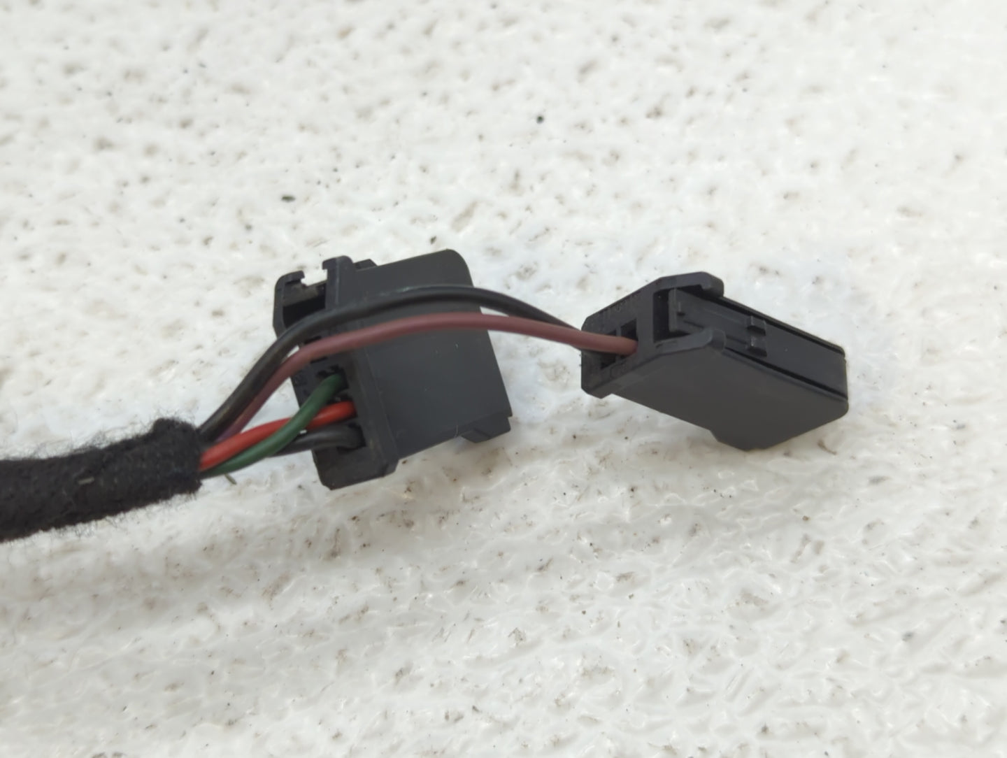 2015-2018 Jeep Wrangler Passenger Side View Mirror - Right Door Mirror OEM Used - Oemusedautoparts1.com