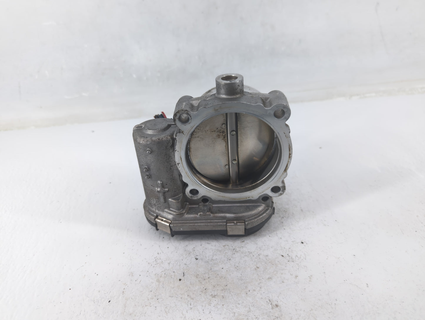 2012-2018 Jeep Wrangler Throttle Body P/N:0 280 750 570 05181349AC Fits OEM Used Auto Parts - Oemusedautoparts1.com