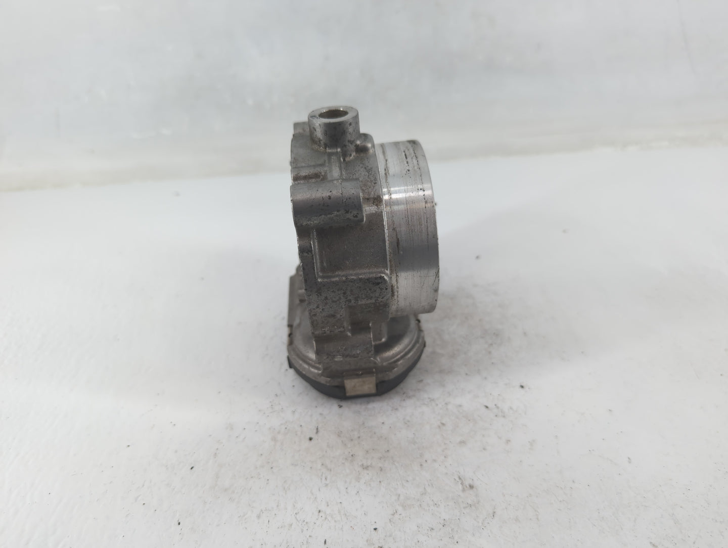 2012-2018 Jeep Wrangler Throttle Body P/N:0 280 750 570 05181349AC Fits OEM Used Auto Parts - Oemusedautoparts1.com