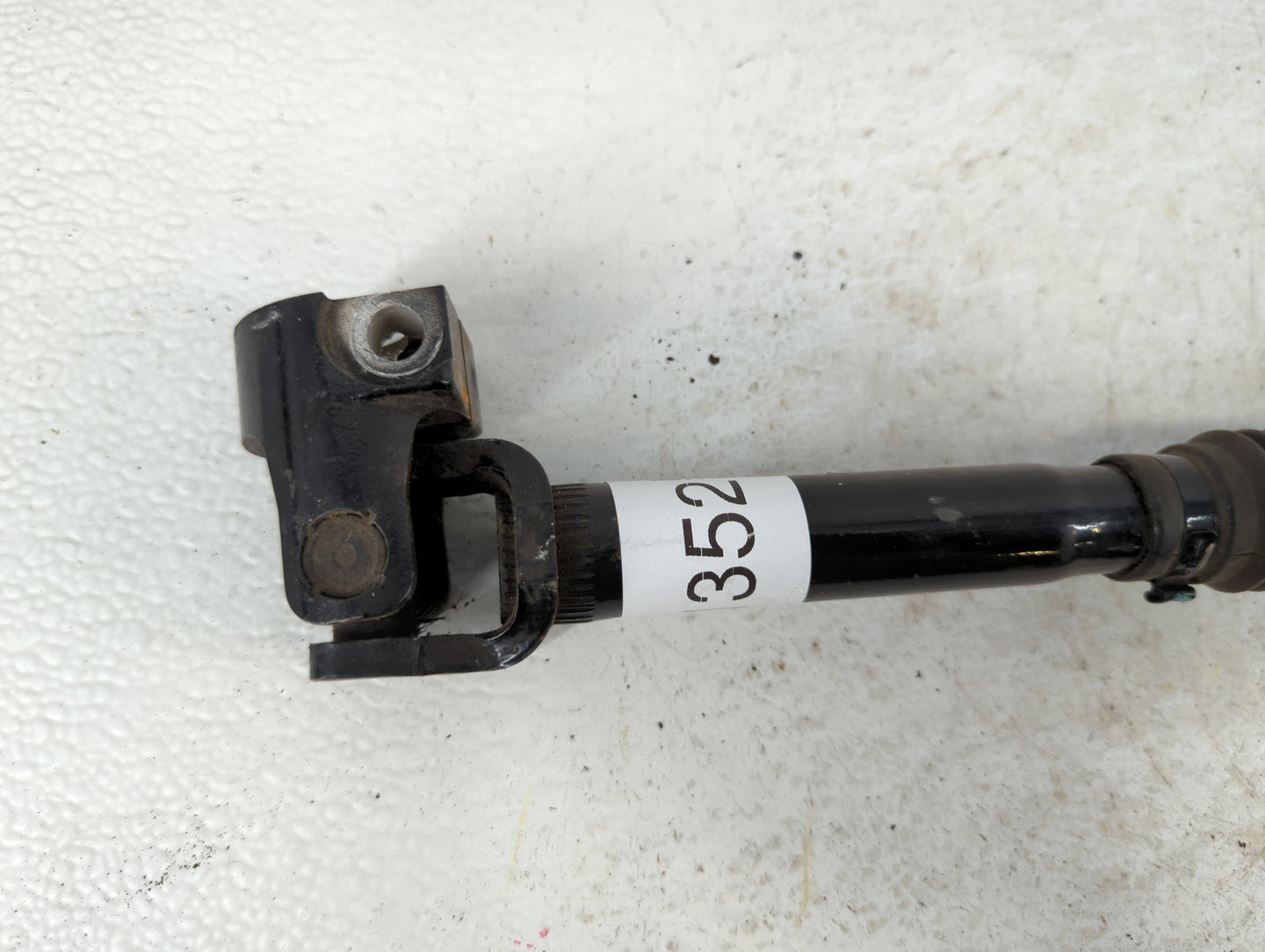 2015 Jeep Wrangler Intermediate Shaft - Oemusedautoparts1.com