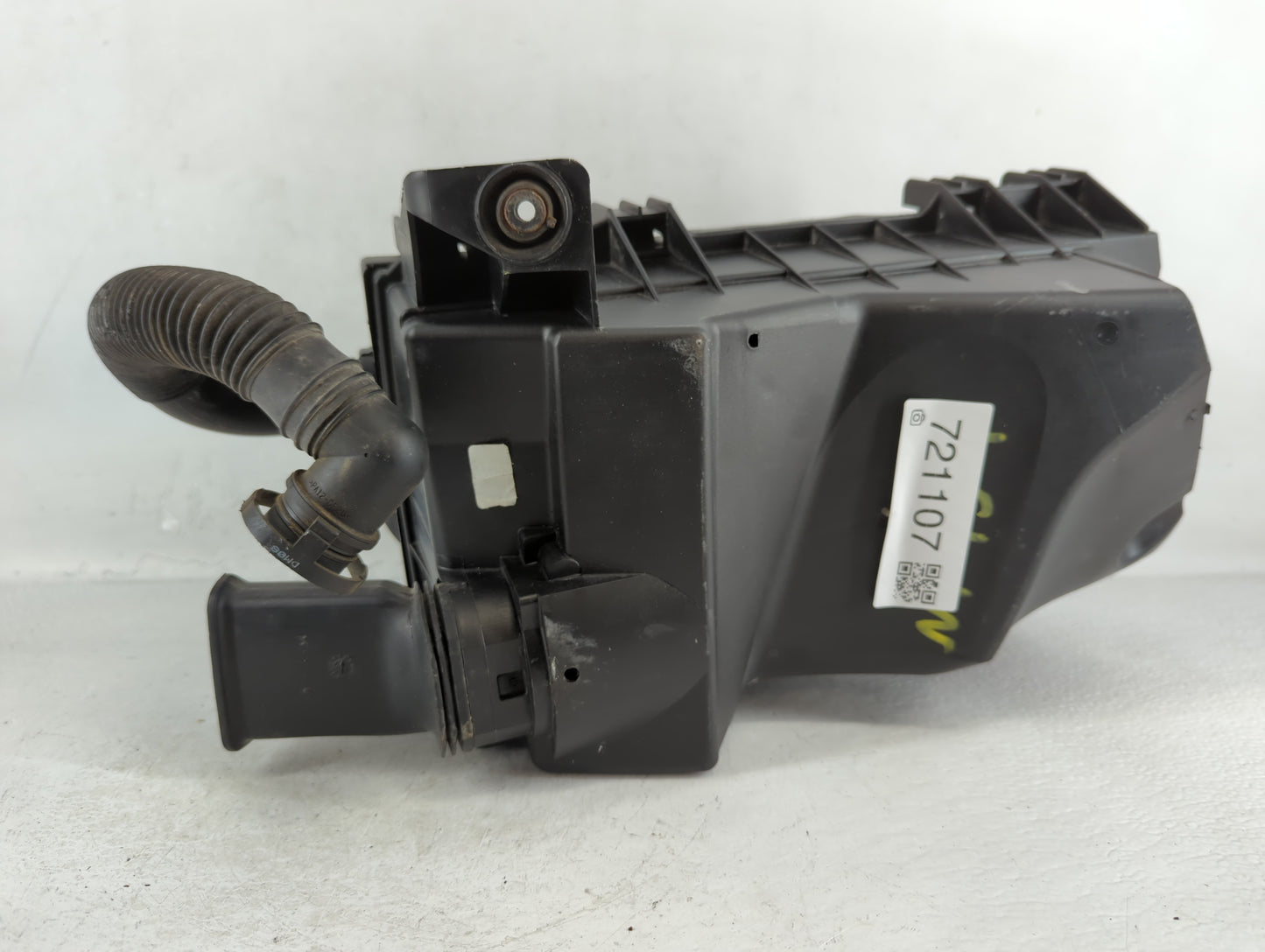 2012-2018 Jeep Wrangler Air Cleaner Intake-duct Hose Tube - Oemusedautoparts1.com