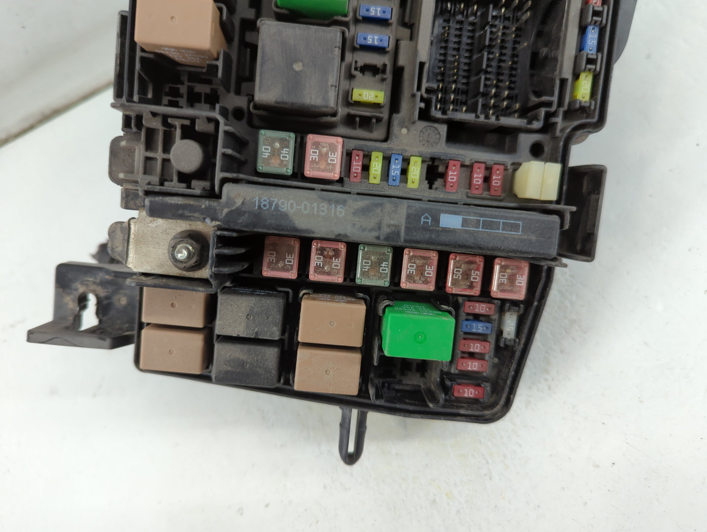 2015-2016 Kia Cadenza Fusebox Fuse Box Panel Relay Module P/N:141122 1445 Fits Fits 2015 2016 OEM Used Auto Parts - Oemuseda