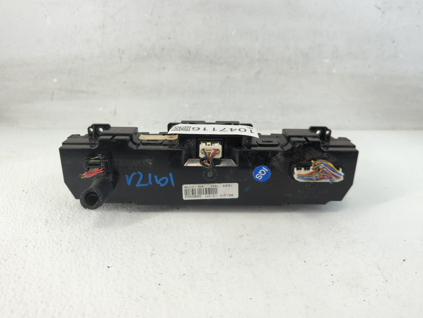 2014-2016 Kia Cadenza Climate Control Module Temperature AC/Heater Replacement P/N:972503RGK0 Fits Fits 2014 2015 2016 OEM U